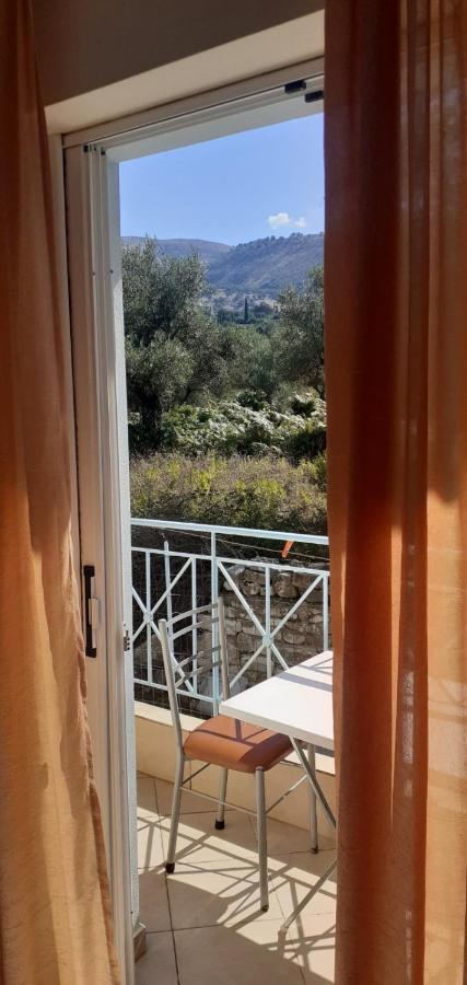 Villa Olivia Grove Himarë Exterior foto